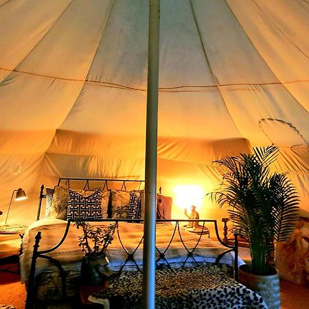 Wild Retreat Hotel Cawston Bagian luar foto
