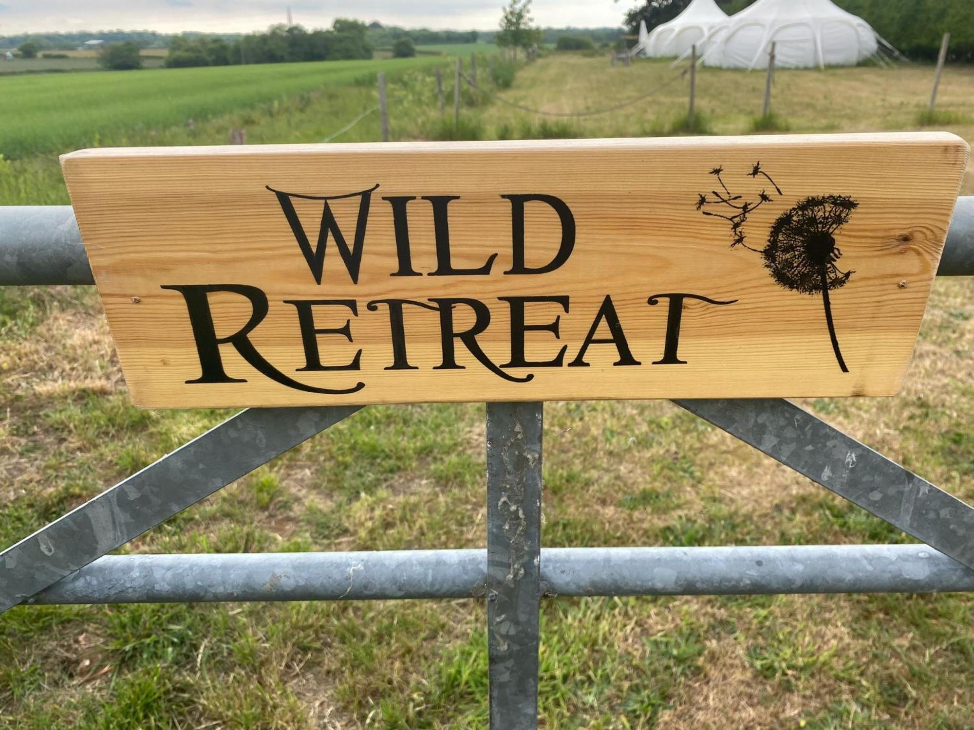 Wild Retreat Hotel Cawston Bagian luar foto