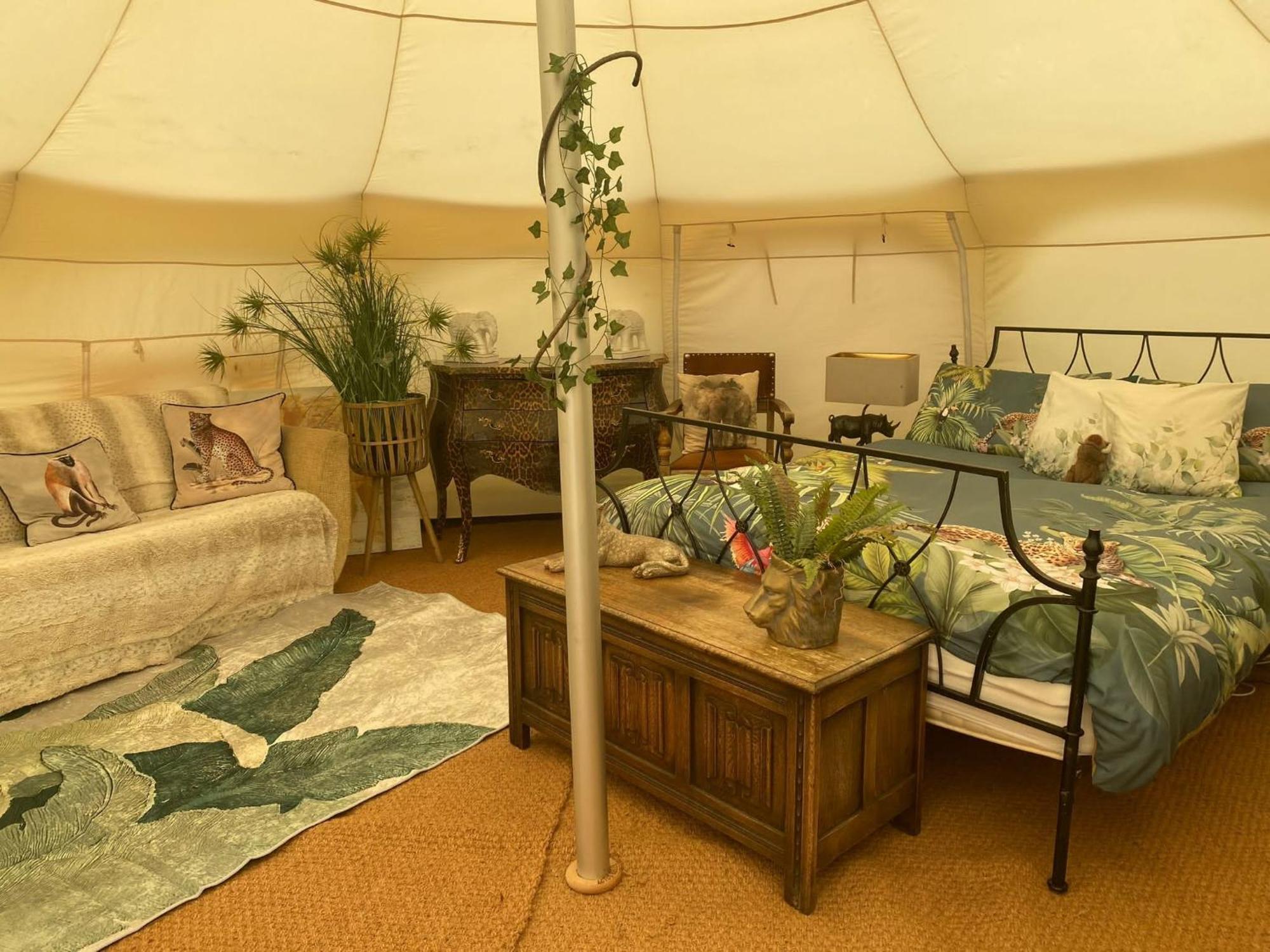 Wild Retreat Hotel Cawston Bagian luar foto